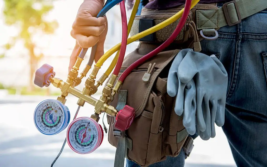 Tecnigaz Élite, les spécialites pour l'entretien et réparation de votre climatisseur et thermopompe et votre maintenance industrielle à Montréal , st jean sur richelieu
